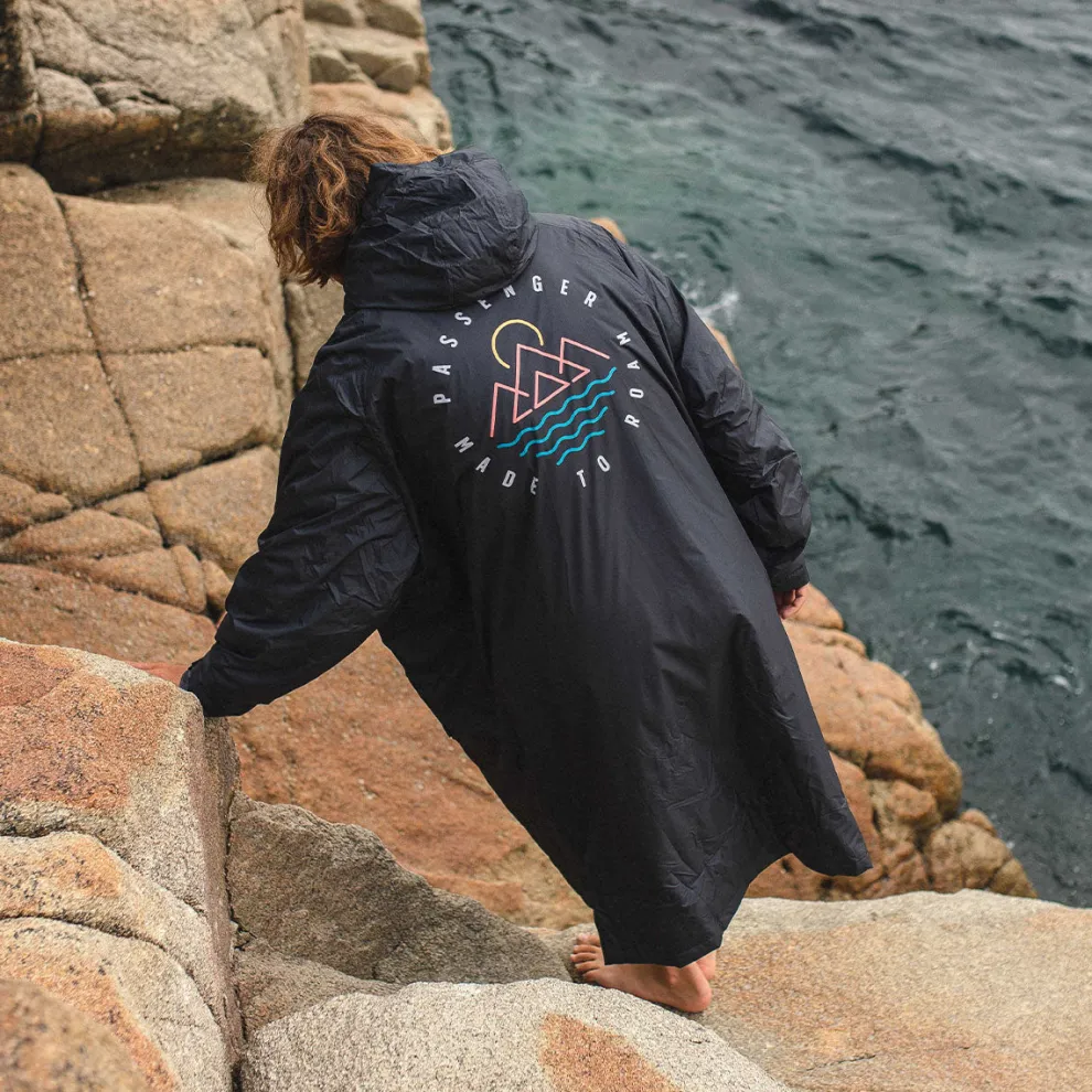 Escapism Recycled Towel Lined Changing Robe