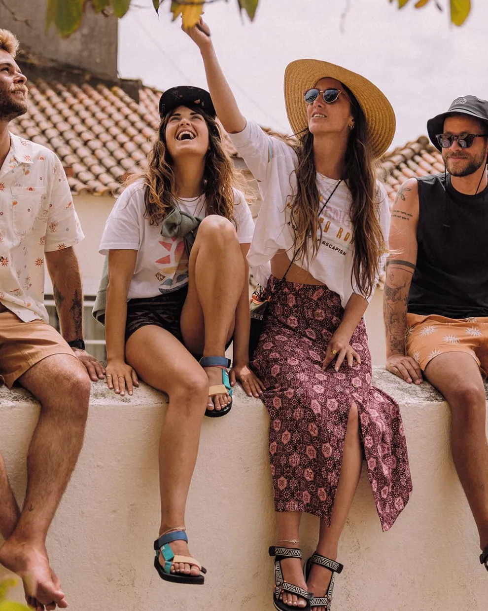 La Sarena Recycled Cotton Oversized LS T-Shirt