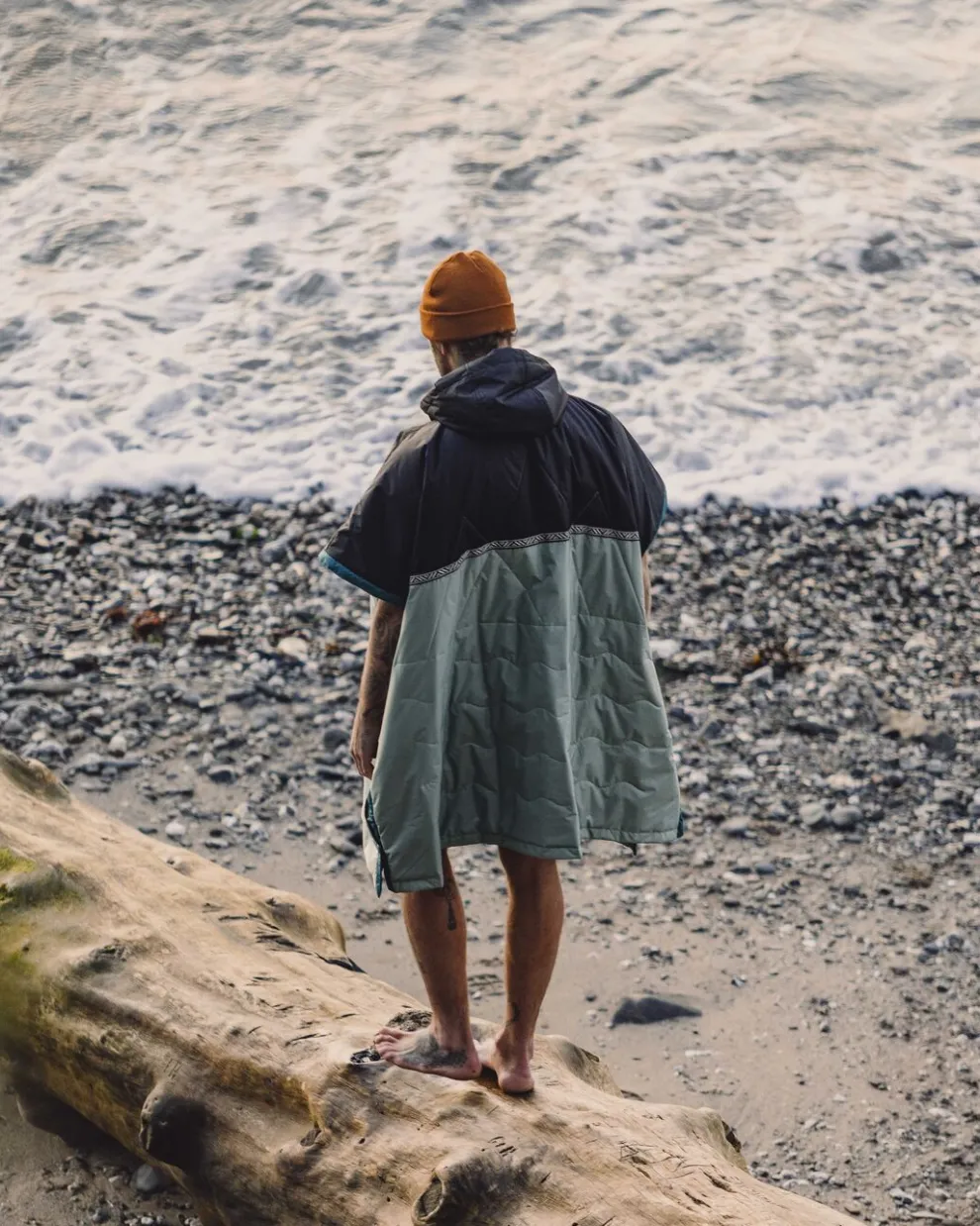 Outback Recycled Pull Over Changing Robe